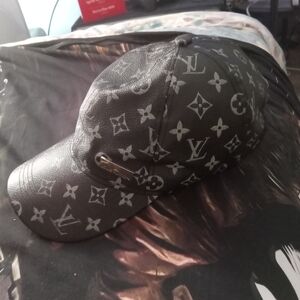 Louis Vuitton Hat